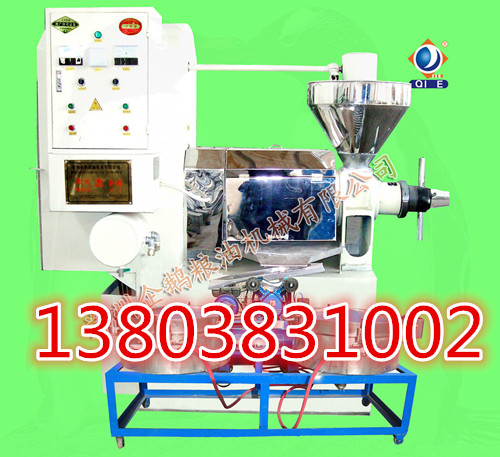 榨油機(jī)設(shè)備在制油時要控制好壓力和溫度