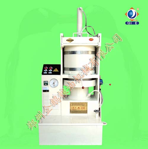 核桃榨油機(jī)——很好的榨油機(jī)