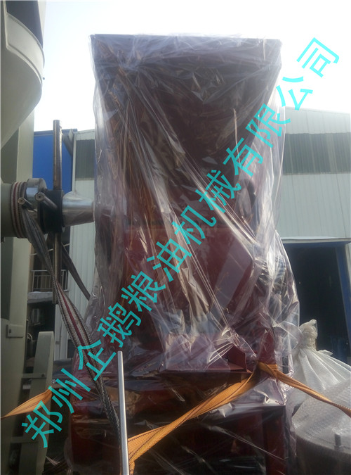 平頂山客戶130型螺旋榨油機設備今發貨(圖4)